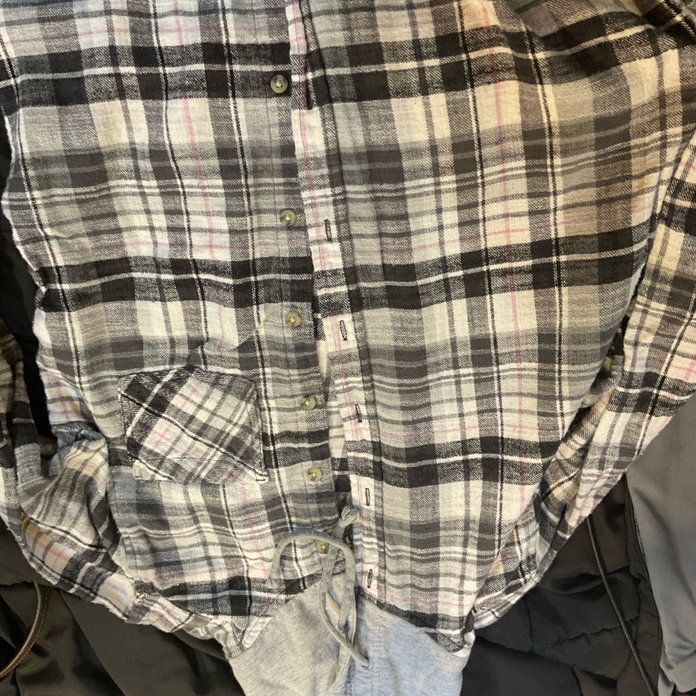 Time and Tru women’s Black and Gray Plaid Shirt